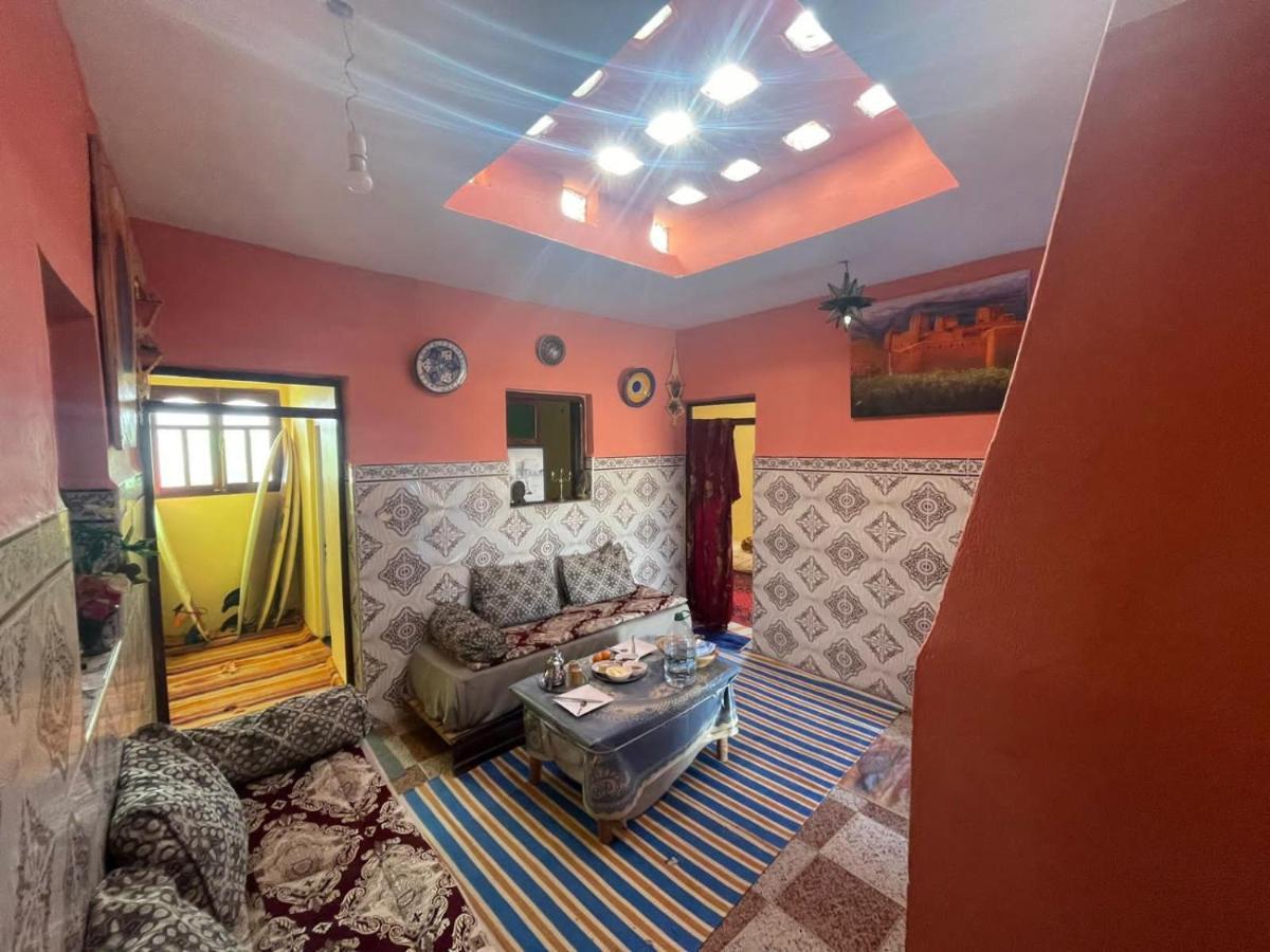 Cap Sim Surf House Bed & Breakfast Есувейра Екстериор снимка